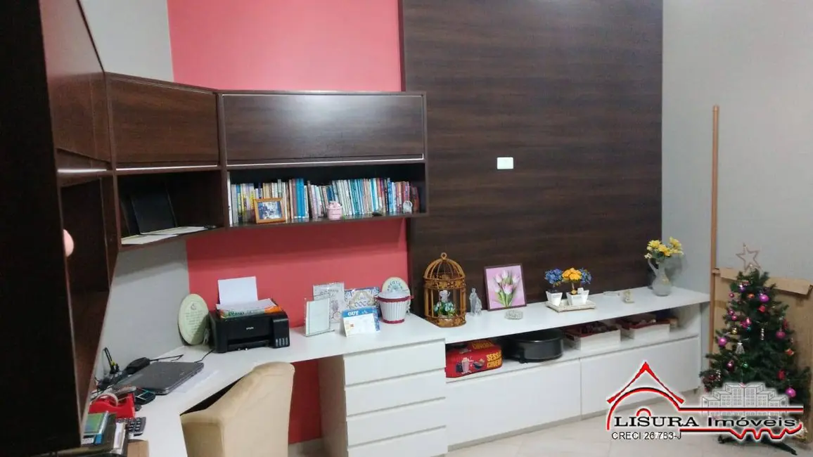 Foto 2 de Casa com 4 quartos à venda, 379m2 em Santa Branca - SP