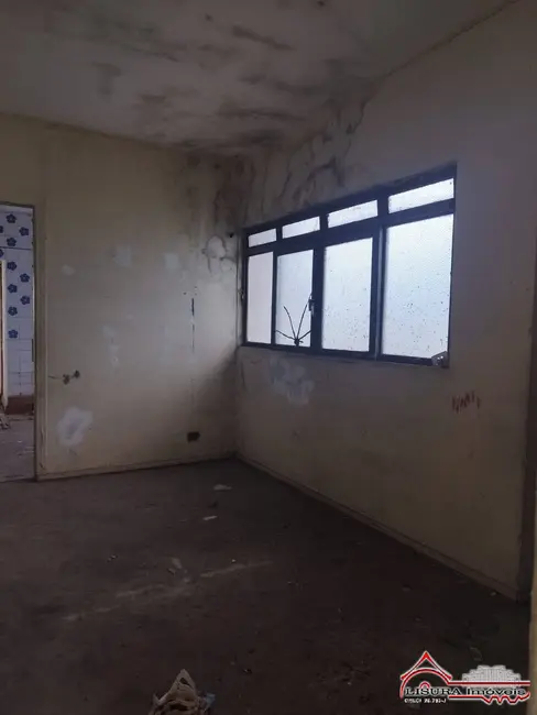 Foto 2 de Casa com 2 quartos à venda, 81m2 em Jardim Primavera, Jacarei - SP
