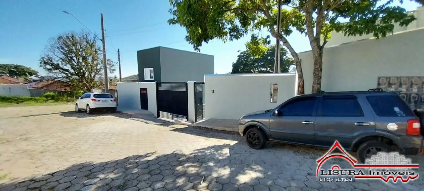 Foto 1 de Casa de Condomínio com 2 quartos à venda, 64m2 em Centro, Santa Branca - SP