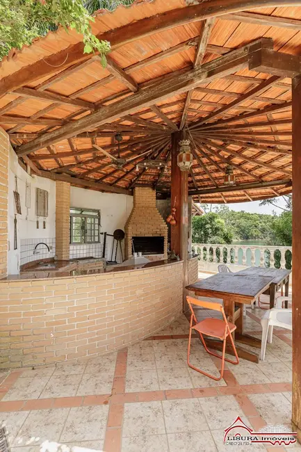 Foto 4 de Casa de Condomínio com 4 quartos à venda, 352m2 em Chácaras Condomínio Recanto Pássaros II, Jacarei - SP