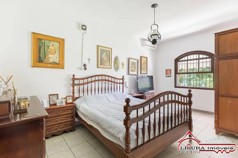 Foto 8 de Casa de Condomínio com 4 quartos à venda, 352m2 em Chácaras Condomínio Recanto Pássaros II, Jacarei - SP