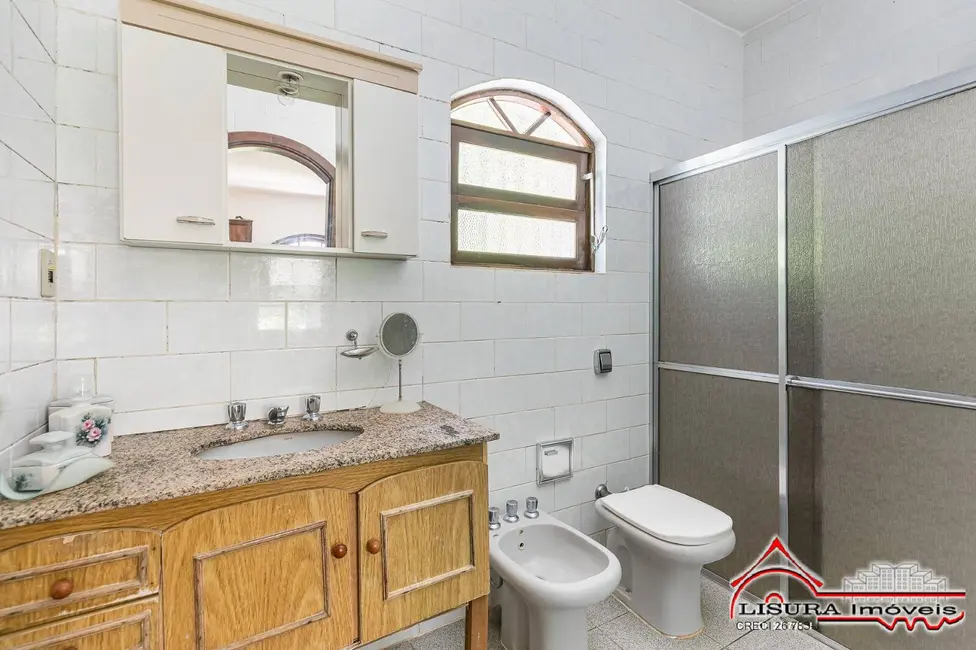 Foto 9 de Casa de Condomínio com 4 quartos à venda, 352m2 em Chácaras Condomínio Recanto Pássaros II, Jacarei - SP