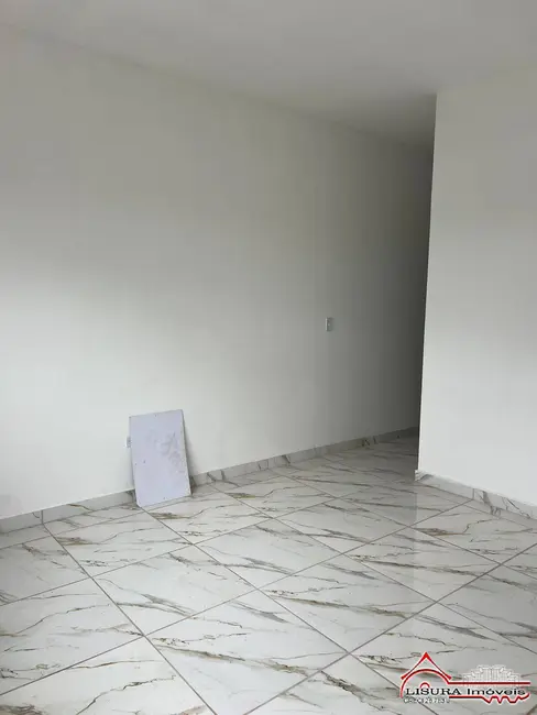 Foto 3 de Casa com 2 quartos à venda, 55m2 em Jardim Colinas, Jacarei - SP