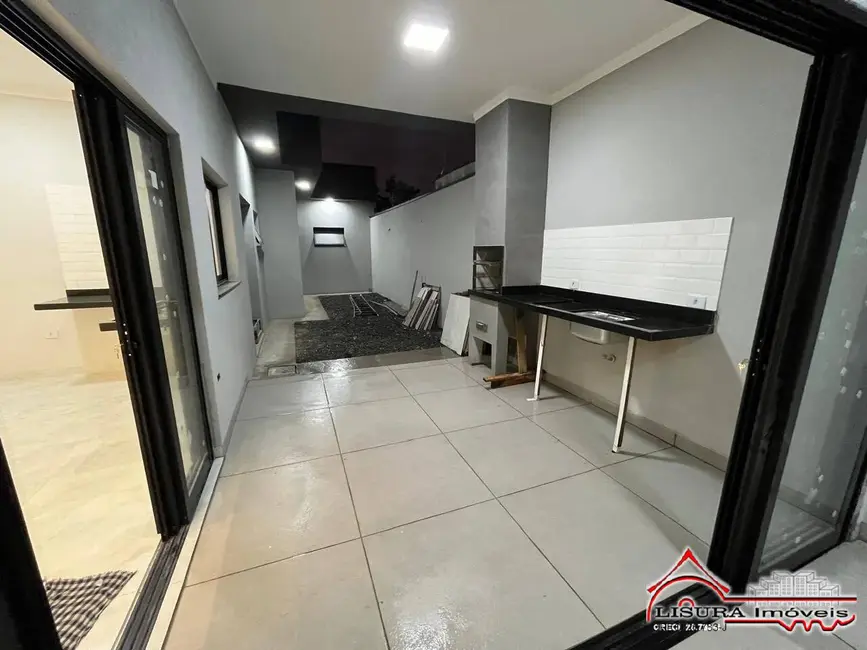Foto 2 de Casa com 2 quartos à venda, 98m2 em Residencial Parque dos Sinos, Jacarei - SP