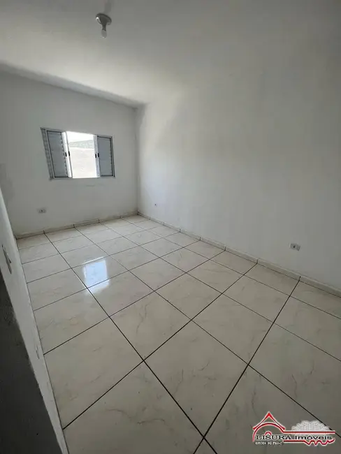 Foto 3 de Casa com 3 quartos à venda, 80m2 em Residencial Parque dos Sinos, Jacarei - SP