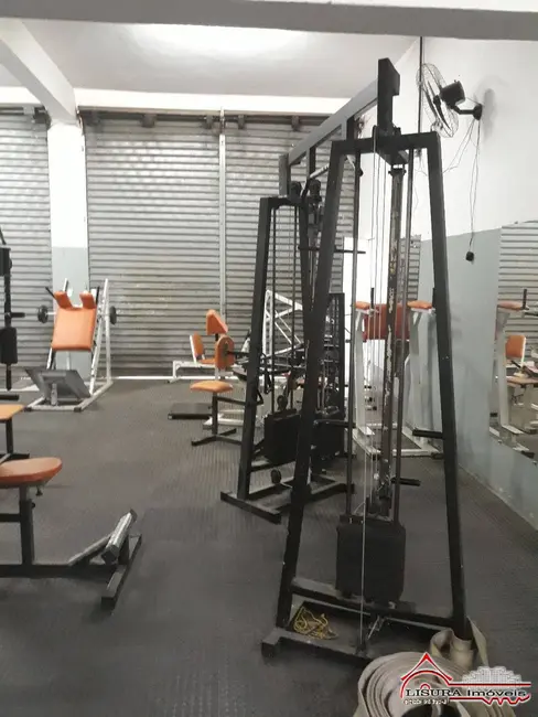 Foto 8 de Casa com 3 quartos à venda, 264m2 em Jardim Colônia, Jacarei - SP