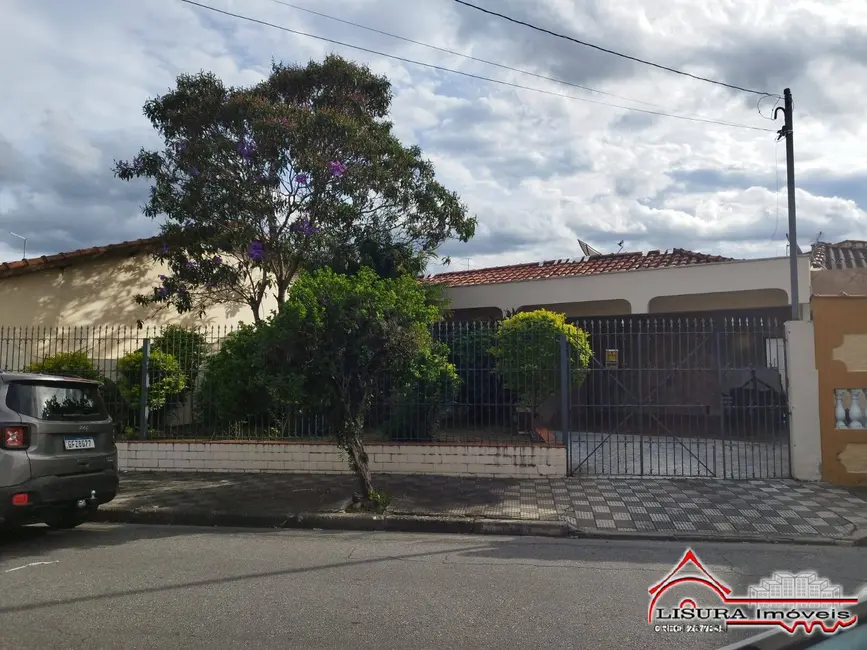 Foto 2 de Casa com 3 quartos para alugar, 242m2 em Jardim Paraíba, Jacarei - SP