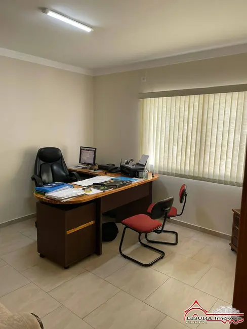 Foto 8 de Sala Comercial para alugar, 121m2 em Centro, Jacarei - SP