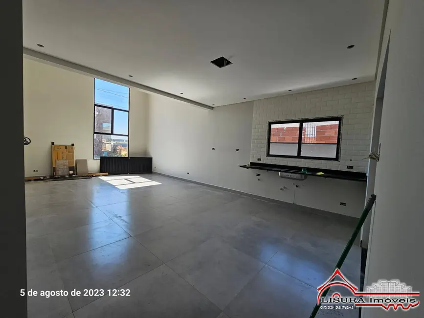 Foto 4 de Casa de Condomínio com 3 quartos à venda, 135m2 em Condomínio Residencial Fogaça, Jacarei - SP