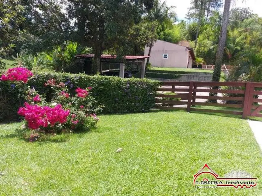 Foto 2 de Casa de Condomínio com 3 quartos à venda, 230m2 em Condomínio Lagoinha, Jacarei - SP