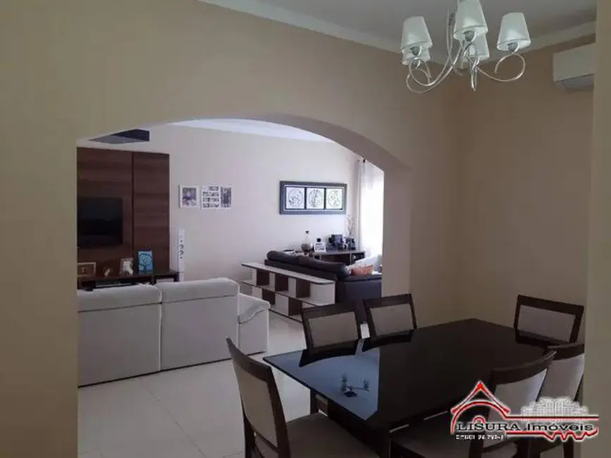 Foto 5 de Casa de Condomínio com 3 quartos à venda, 230m2 em Condomínio Lagoinha, Jacarei - SP