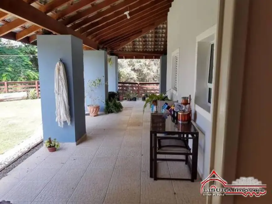 Foto 3 de Casa de Condomínio com 3 quartos à venda, 230m2 em Condomínio Lagoinha, Jacarei - SP