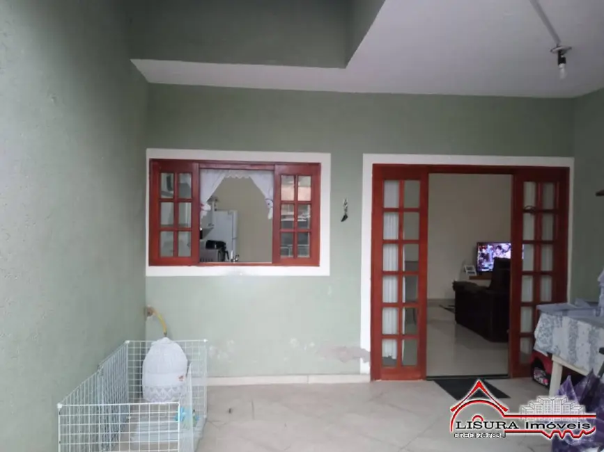 Foto 2 de Casa com 2 quartos à venda, 90m2 em Residencial Parque dos Sinos, Jacarei - SP