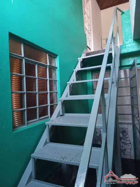 Foto 9 de Casa com 4 quartos à venda, 200m2 em Jardim Bela Vista, Jacarei - SP