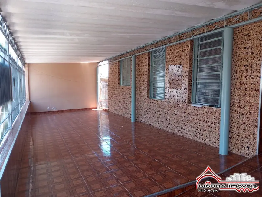 Foto 1 de Casa com 4 quartos à venda, 200m2 em Jardim Bela Vista, Jacarei - SP