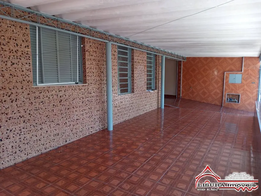 Foto 2 de Casa com 4 quartos à venda, 200m2 em Jardim Bela Vista, Jacarei - SP