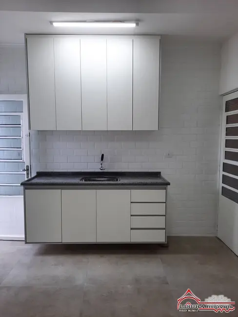 Foto 6 de Casa com 3 quartos à venda, 180m2 em Jardim das Oliveiras, Jacarei - SP