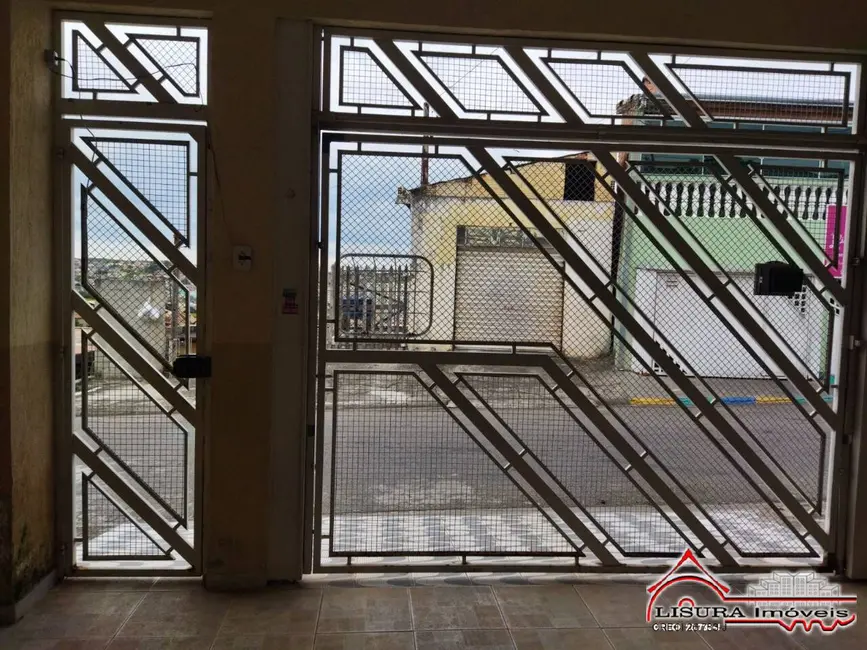 Foto 2 de Casa com 3 quartos à venda, 127m2 em Jardim Pitoresco, Jacarei - SP