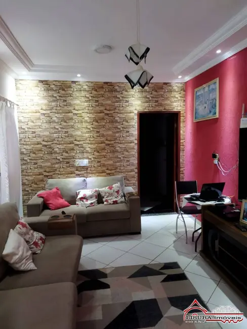 Foto 6 de Casa com 3 quartos à venda, 127m2 em Jardim Pitoresco, Jacarei - SP