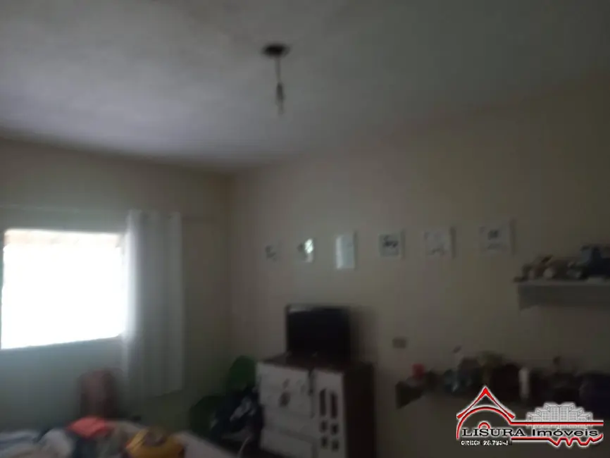 Foto 9 de Chácara com 3 quartos à venda, 300m2 em Bom Jesus, Jacarei - SP