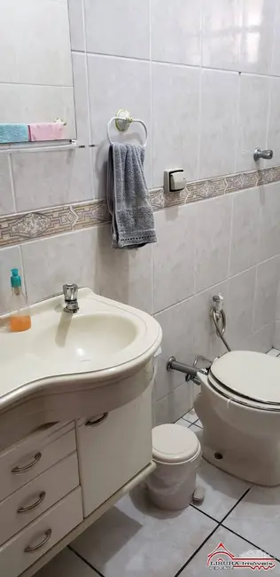 Foto 9 de Casa com 4 quartos à venda, 125m2 em Sao Jose Dos Campos - SP