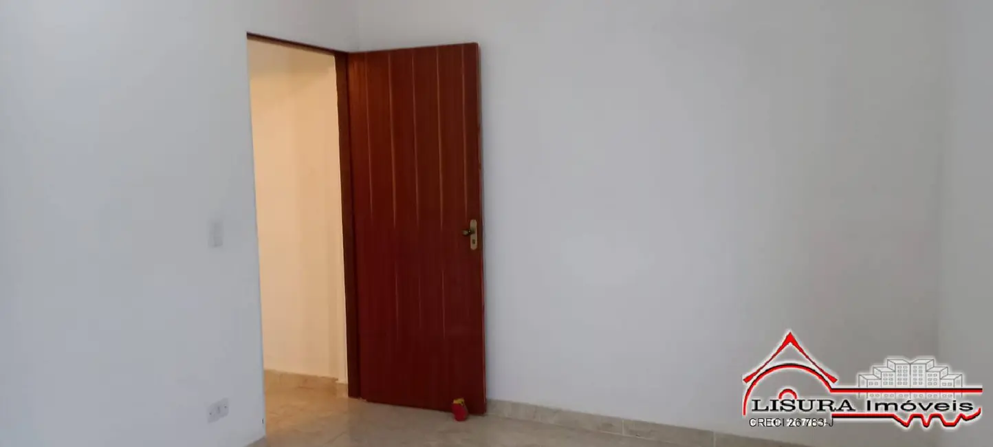 Foto 9 de Casa com 3 quartos à venda em Santa Branca - SP