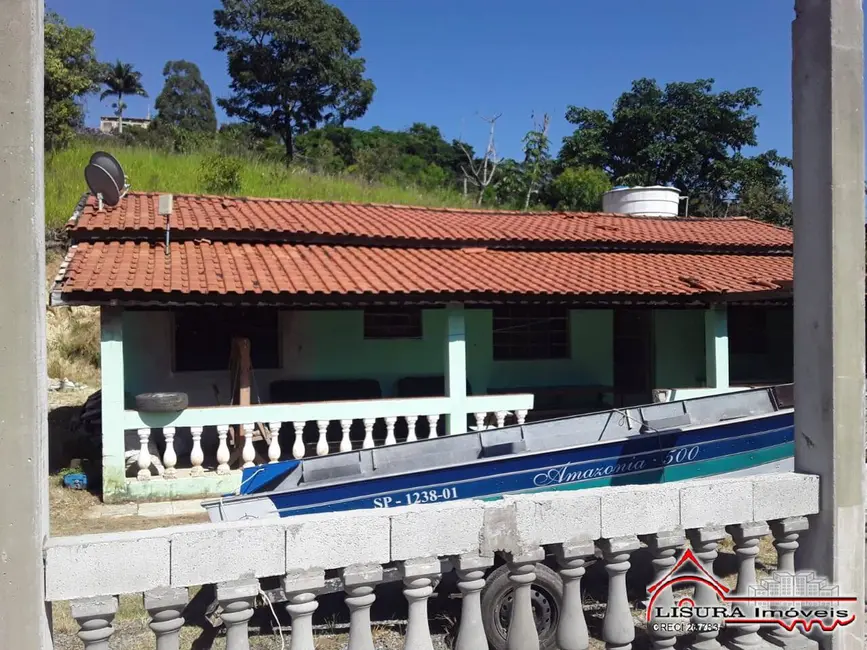 Foto 1 de Chácara com 5 quartos à venda, 300m2 em Santa Branca - SP