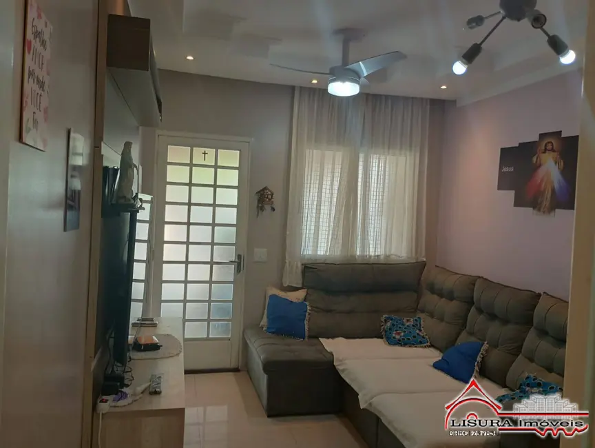 Foto 3 de Casa de Condomínio com 2 quartos à venda, 71m2 em Jardim Marcondes, Jacarei - SP