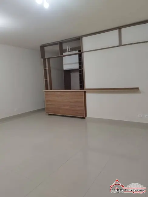 Foto 3 de Casa com 3 quartos à venda, 106m2 em Loteamento Villa Branca, Jacarei - SP