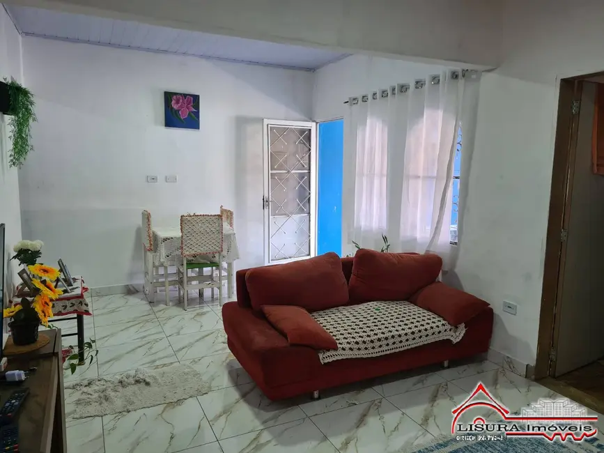 Foto 4 de Casa com 2 quartos à venda, 103m2 em Conjunto São Benedito, Jacarei - SP