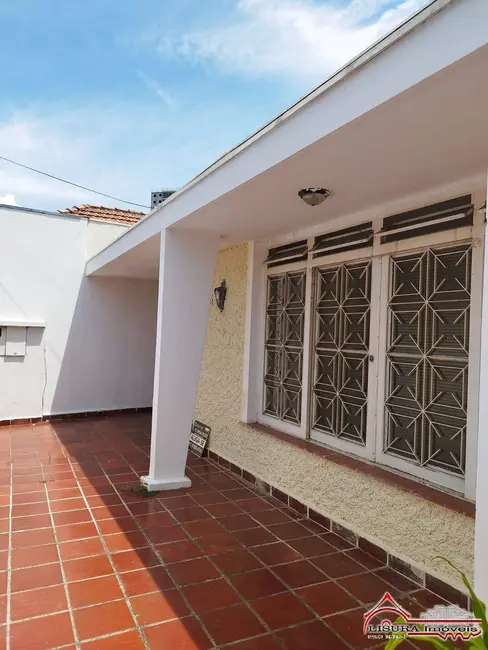 Foto 3 de Casa com 2 quartos à venda, 270m2 em Centro, Jacarei - SP