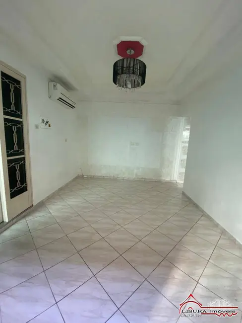 Foto 3 de Casa com 2 quartos à venda em Jardim Paraíso, Jacarei - SP