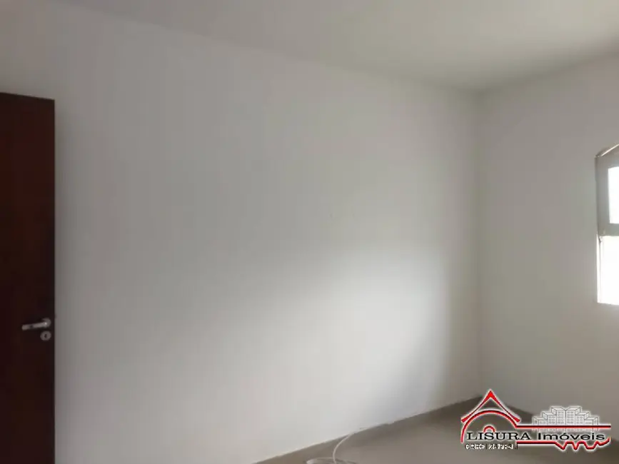 Foto 9 de Casa com 2 quartos à venda em Vila Aprazível, Jacarei - SP