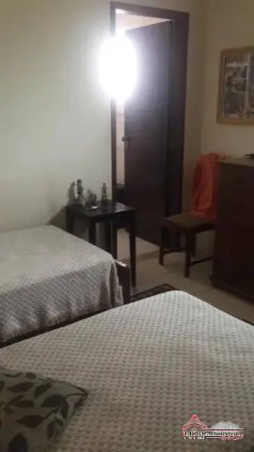 Casa com 2 quartos para alugar em Jardim Terras de Santa Helena, Jacarei - SP - imagem 6 Foto 6 de Casa com 2 quartos para alugar em Jardim Terras de Santa Helena, Jacarei - SP