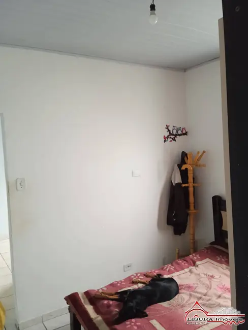 Foto 4 de Casa com 4 quartos à venda, 135m2 em Parque Brasil, Jacarei - SP