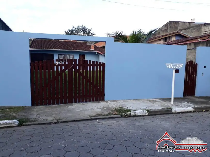 Foto 1 de Casa com 2 quartos à venda, 90m2 em Rio do Ouro, Caraguatatuba - SP