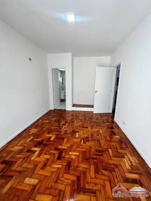 Foto 5 de Casa com 4 quartos à venda em Parque Brasil, Jacarei - SP