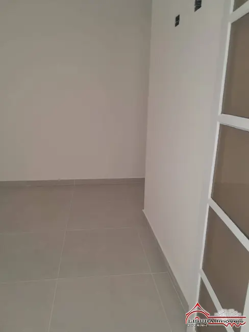 Casa de Condomínio com 4 quartos para alugar, 169m2 em Centro, Jacarei - SP - imagem 9 Foto 9 de Casa de Condomínio com 4 quartos para alugar, 169m2 em Centro, Jacarei - SP