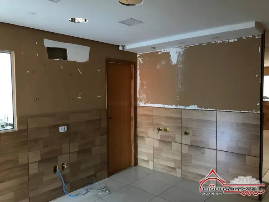 Foto 16 de Sala Comercial para alugar em Centro, Jacarei - SP