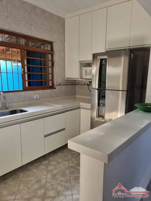 Foto 7 de Casa com 4 quartos à venda, 288m2 em Jardim Santo Antônio da Boa Vista, Jacarei - SP