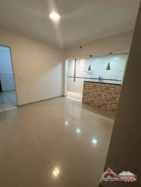 Foto 4 de Casa com 2 quartos à venda, 190m2 em Jardim Alvorada, Jacarei - SP