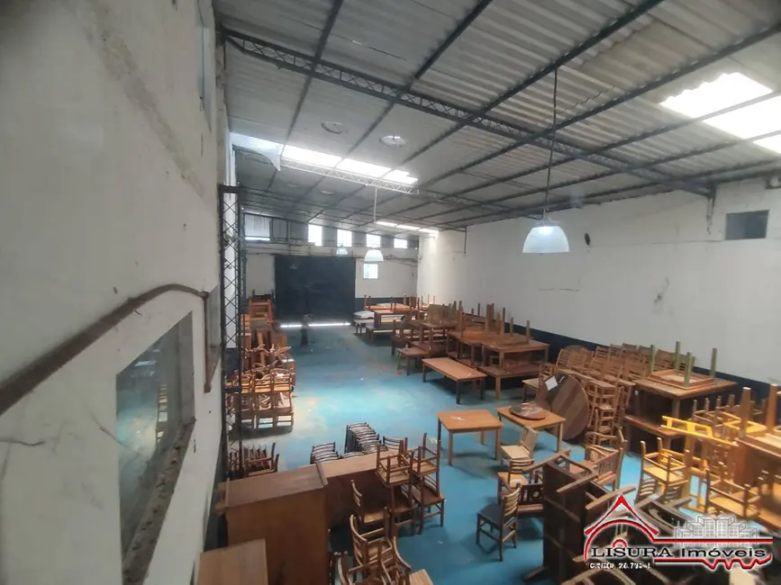 Armazém / Galpão à venda, 2100m2 em Sao Jose Dos Campos - SP - imagem 4 Foto 4 de Armazém / Galpão à venda, 2100m2 em Sao Jose Dos Campos - SP