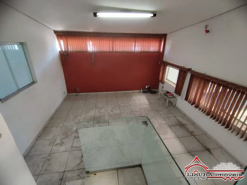 Armazém / Galpão à venda, 2100m2 em Sao Jose Dos Campos - SP - imagem 5 Foto 5 de Armazém / Galpão à venda, 2100m2 em Sao Jose Dos Campos - SP