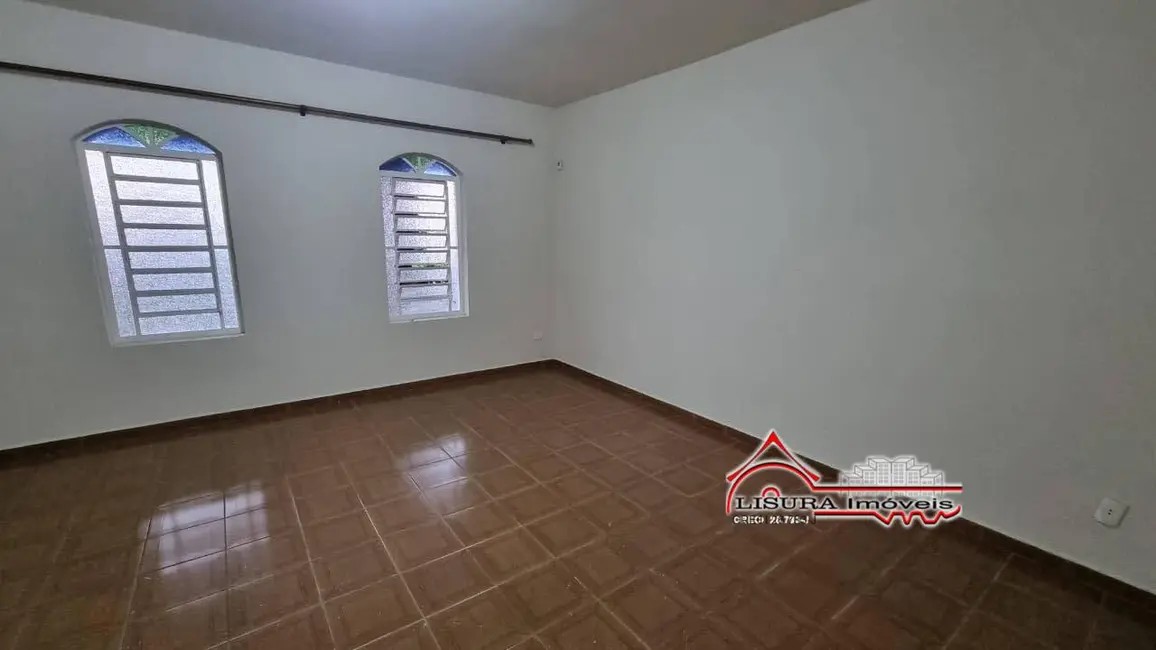 Foto 3 de Casa com 3 quartos à venda, 330m2 em Parque Itamarati, Jacarei - SP