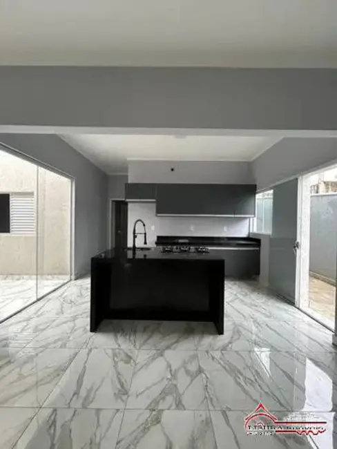 Foto 3 de Casa com 3 quartos à venda, 160m2 em Loteamento Villa Branca, Jacarei - SP