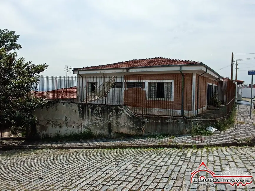 Foto 1 de Casa com 3 quartos à venda, 136m2 em Centro, Jacarei - SP