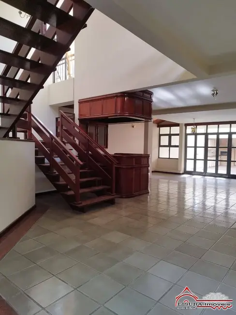 Foto 6 de Casa com 9 quartos à venda, 600m2 em Centro, Jacarei - SP