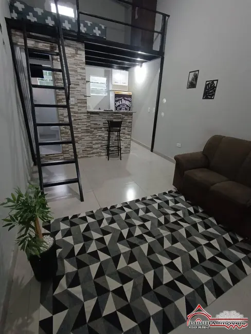 Foto 1 de Casa com 1 quarto para alugar, 30m2 em Jardim Colônia, Jacarei - SP