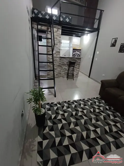 Foto 2 de Casa com 1 quarto para alugar, 30m2 em Jardim Colônia, Jacarei - SP