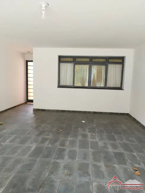 Foto 3 de Casa com 4 quartos à venda, 188m2 em Jardim Bela Vista, Jacarei - SP